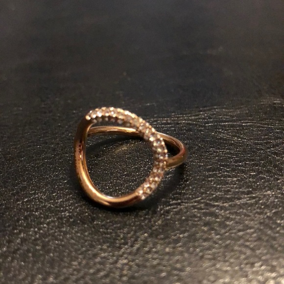 Rose gold and gem ring - Picture 2 of 3
